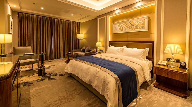 Days Hotel Chongqing Kaichuang Room