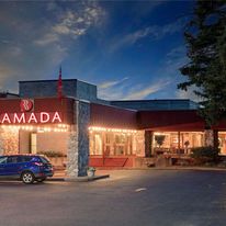 Ramada Pinewood Park Resort North Bay