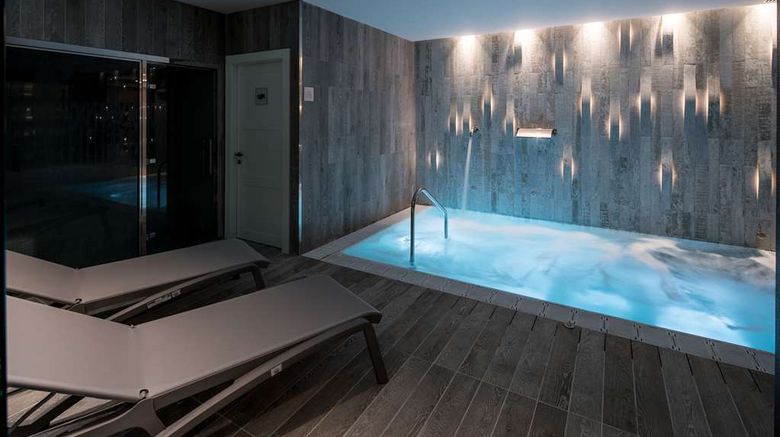 <b>Catalonia Magdalenes Spa</b>. Images powered by <a href="https://iceportal.shijigroup.com/" title="IcePortal" target="_blank">IcePortal</a>.