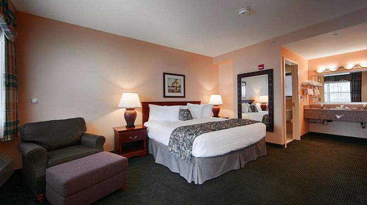 Landing Hotel Room