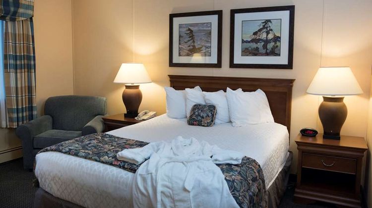 Landing Hotel Room