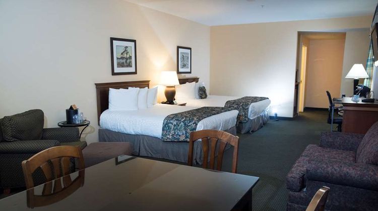 Landing Hotel Suite