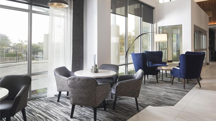 Hyatt Place Santa Cruz Lobby