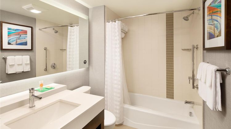 Hyatt Place Santa Cruz Room