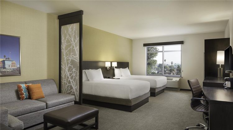 Hyatt Place Santa Cruz Room