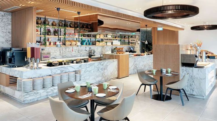 Hilton Garden Inn Singapore Serangoon Restaurant