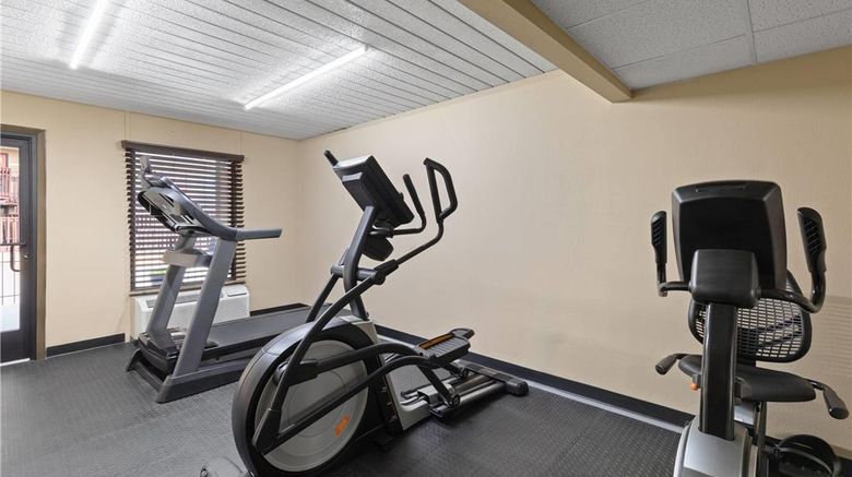 <b>Baymont Inn & Suites Knoxville I-75 Health</b>. Images powered by <a href="https://iceportal.shijigroup.com/" title="IcePortal" target="_blank">IcePortal</a>.