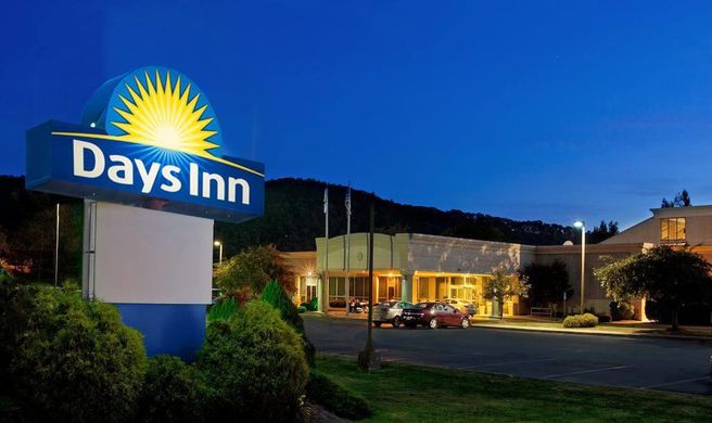 Days Inn Warren, PA Exterior