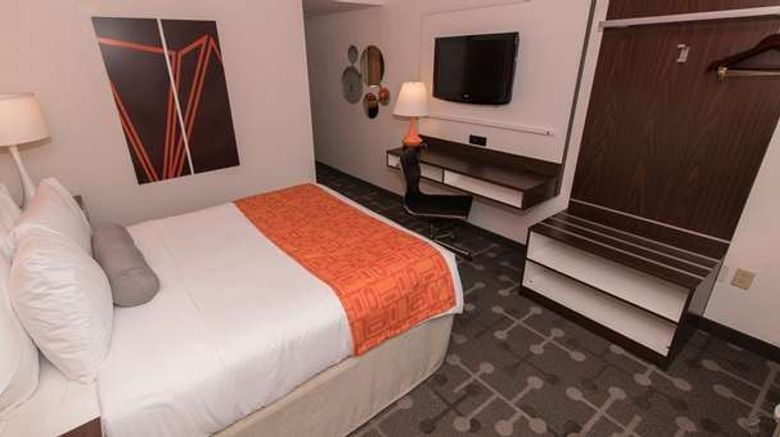 <b>Howard Johnson by Wyndham Portsmouth Room</b>. Images powered by <a href="https://iceportal.shijigroup.com/" title="IcePortal" target="_blank">IcePortal</a>.