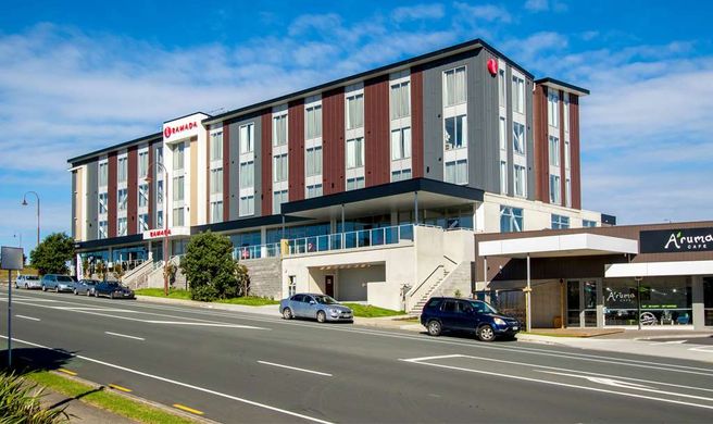 Ramada Suites Albany, Auckland Exterior