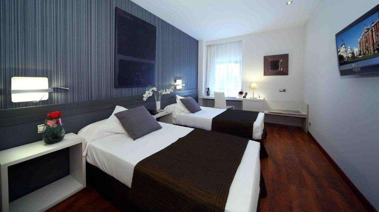 <b>Amura Alcobendas Hotel Room</b>. Images powered by <a href="https://iceportal.shijigroup.com/" title="IcePortal" target="_blank">IcePortal</a>.