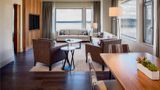 <b>Hyatt Regency Lake Washington Suite</b>. Images powered by <a href="https://iceportal.shijigroup.com/" title="IcePortal" target="_blank">IcePortal</a>.