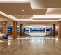 Hyatt Regency Lake Washington Lobby