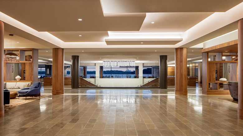 <b>Hyatt Regency Lake Washington Lobby</b>. Images powered by <a href="https://iceportal.shijigroup.com/" title="IcePortal" target="_blank">IcePortal</a>.