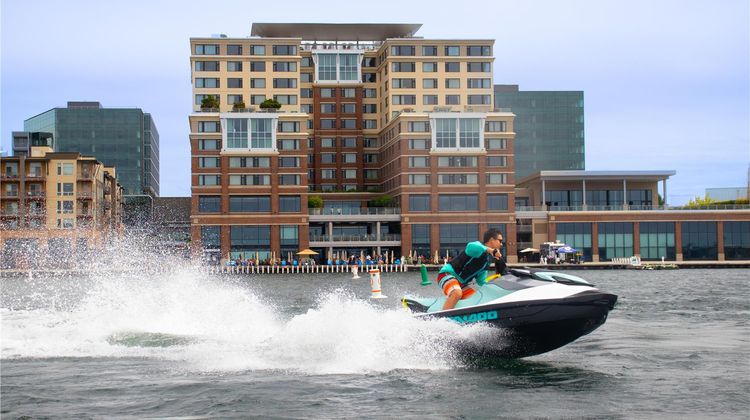 Hyatt Regency Lake Washington Recreation