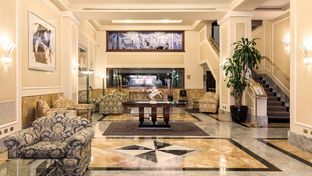 Adi Doria Grand Hotel