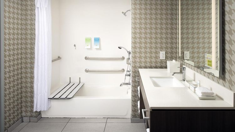 Home2 Suites by Hilton Murfreesboro Room