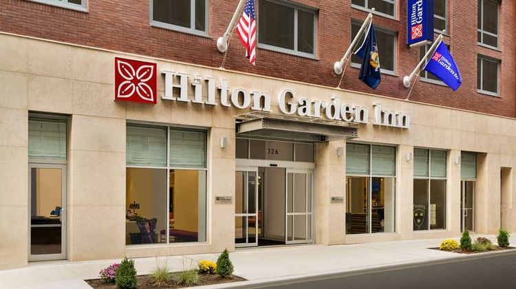 Hilton Garden Inn NY Times Square South Exterior