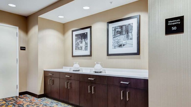 <b>Hampton Inn St Louis Wentzville Meeting</b>. Images powered by <a href="https://iceportal.shijigroup.com/" title="IcePortal" target="_blank">IcePortal</a>.