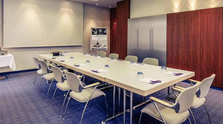 <b>Mercure Muenchen Freising Airport Meeting</b>. Images powered by <a href="https://iceportal.shijigroup.com/" title="IcePortal" target="_blank">IcePortal</a>.