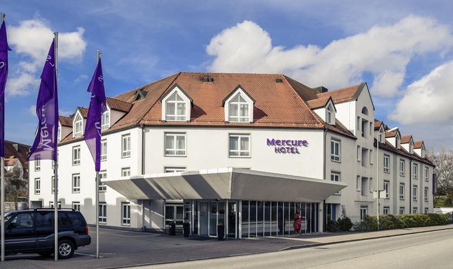 Mercure Muenchen Freising Airport Exterior