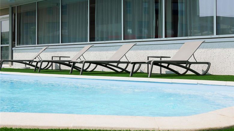 <b>Ibis Styles Poitiers Nord Pool</b>. Images powered by <a href="https://iceportal.shijigroup.com/" title="IcePortal" target="_blank">IcePortal</a>.