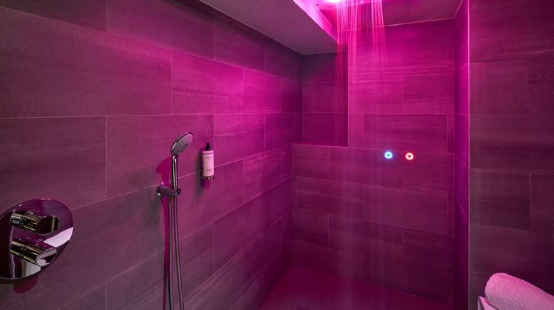 <b>Best Western Plus La Demeure Spa</b>. Images powered by <a href="https://iceportal.shijigroup.com/" title="IcePortal" target="_blank">IcePortal</a>.