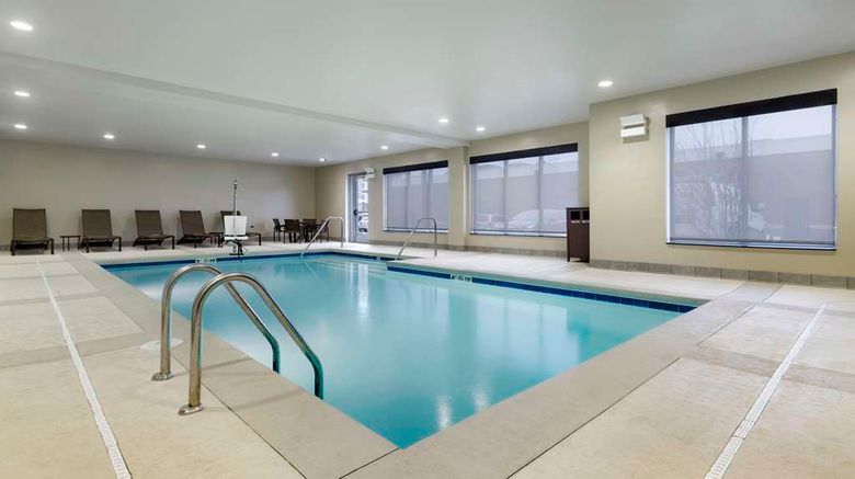 <b>Hyatt Place Blacksburg/University Pool</b>. Images powered by <a href="https://iceportal.shijigroup.com/" title="IcePortal" target="_blank">IcePortal</a>.