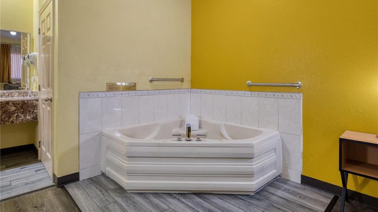 SureStay By Best Western Mission Suite