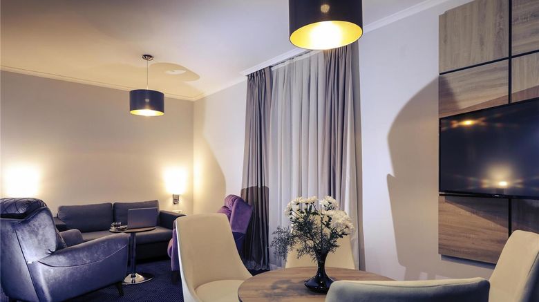 <b>Mercure Tetovo Room</b>. Images powered by <a href="https://iceportal.shijigroup.com/" title="IcePortal" target="_blank">IcePortal</a>.