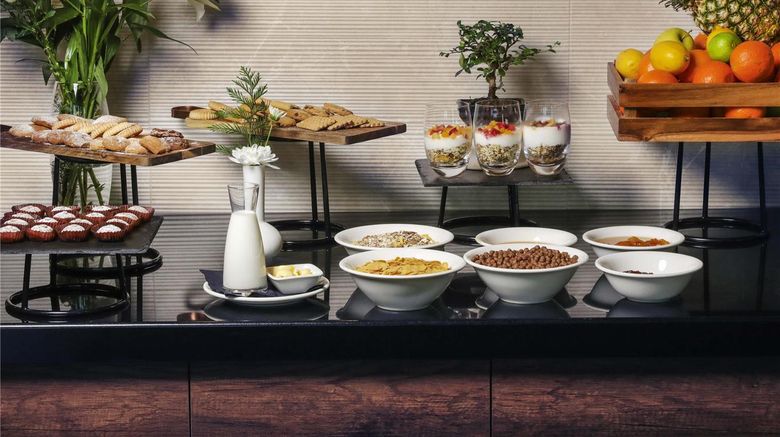 <b>Mercure Tetovo Restaurant</b>. Images powered by <a href="https://iceportal.shijigroup.com/" title="IcePortal" target="_blank">IcePortal</a>.