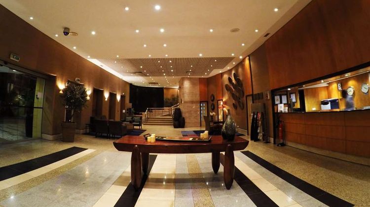 Hotel Continental Luanda Lobby