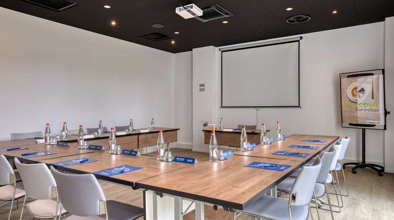 <b>Campanile Rannes Sud Saint Jacques Lande Meeting</b>. Images powered by <a href="https://iceportal.shijigroup.com/" title="IcePortal" target="_blank">IcePortal</a>.