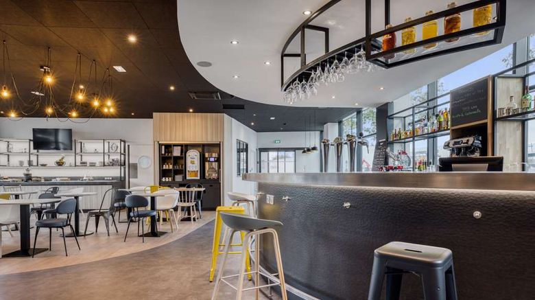 <b>Campanile Rannes Sud Saint Jacques Lande Restaurant</b>. Images powered by <a href="https://iceportal.shijigroup.com/" title="IcePortal" target="_blank">IcePortal</a>.