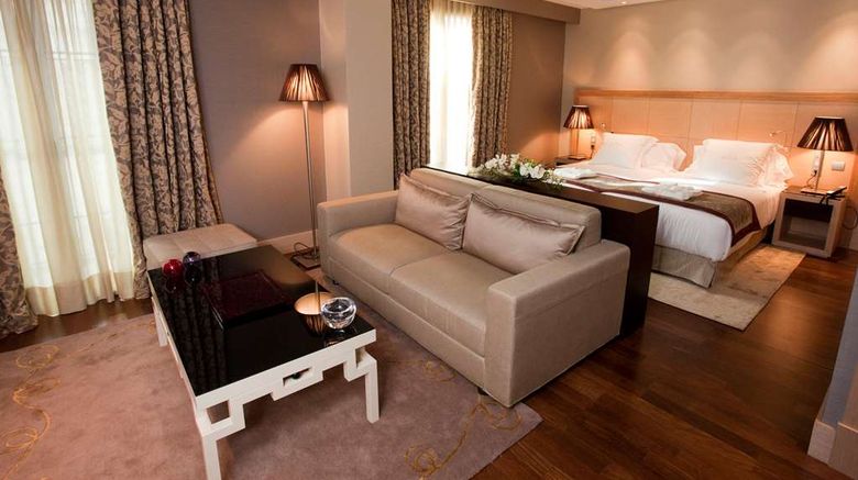 <b>Nexus Valladolid Suites & Hotel Suite</b>. Images powered by <a href="https://iceportal.shijigroup.com/" title="IcePortal" target="_blank">IcePortal</a>.