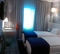 Hotel Phoenix Room