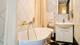 <b>Hotel Phoenix Room</b>. Images powered by <a href="https://iceportal.shijigroup.com/" title="IcePortal" target="_blank">IcePortal</a>.