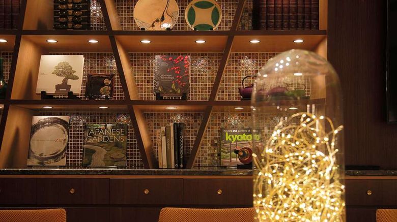 <b>Kyoto Tower Hotel Annex Lobby</b>. Images powered by <a href="https://iceportal.shijigroup.com/" title="IcePortal" target="_blank">IcePortal</a>.