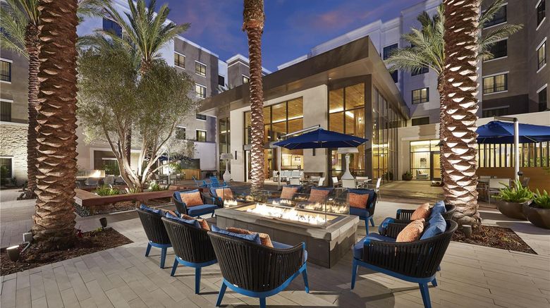 <b>Homewood Suites Circle/Sea World Area Meeting</b>. Images powered by <a href="https://iceportal.shijigroup.com/" title="IcePortal" target="_blank">IcePortal</a>.
