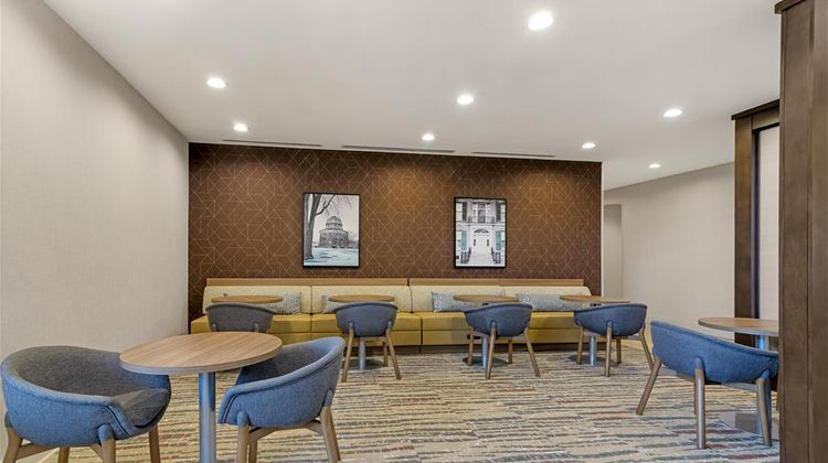 Homewood Suites by Hilton Schenectady Lobby