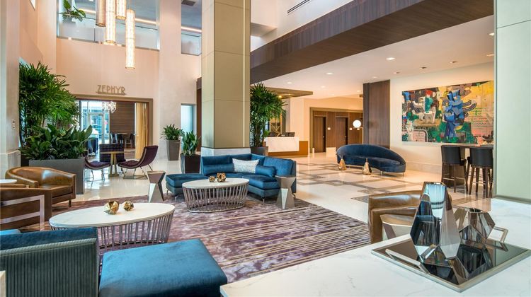 Embassy Suites Downtown Pioneer Square Lobby