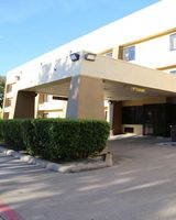 Baymont Inn & Suites Plano
