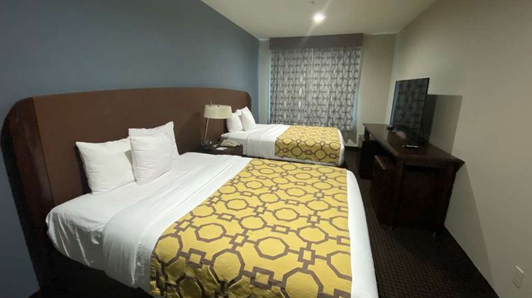 Baymont by Wyndham Colorado Springs Room