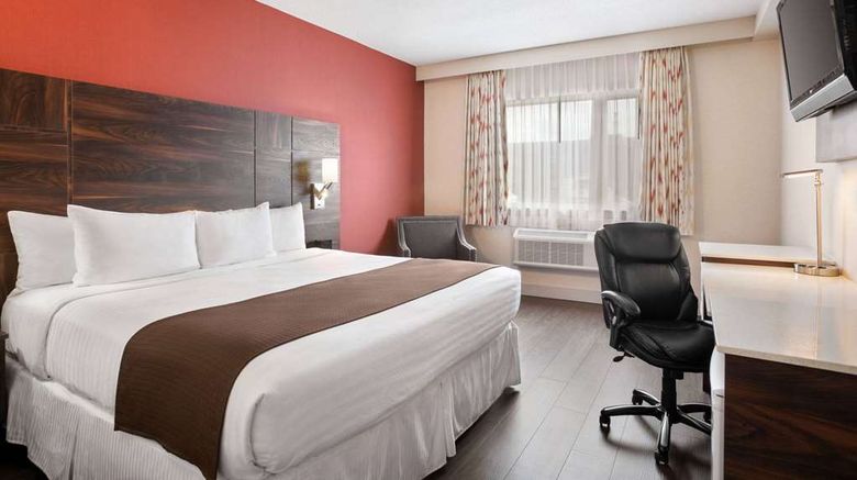 <b>Baymont Inn& Suites Medicine Hat Room</b>. Images powered by <a href="https://iceportal.shijigroup.com/" title="IcePortal" target="_blank">IcePortal</a>.