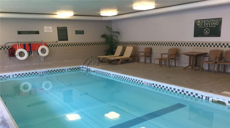 <b>Baymont Inn & Suites Mishawaka Pool</b>. Images powered by <a href="https://iceportal.shijigroup.com/" title="IcePortal" target="_blank">IcePortal</a>.