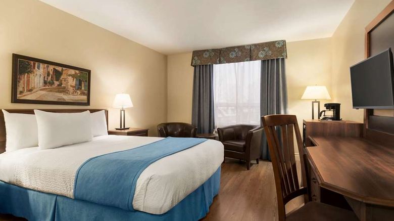 <b>Days Inn Levis Room</b>. Images powered by <a href="https://iceportal.shijigroup.com/" title="IcePortal" target="_blank">IcePortal</a>.