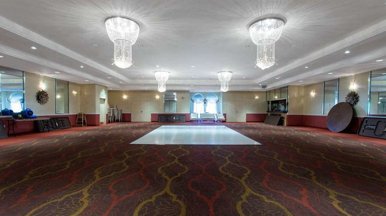 <b>Ramada Glendale Heights Addison Area Ballroom</b>. Images powered by <a href="https://iceportal.shijigroup.com/" title="IcePortal" target="_blank">IcePortal</a>.