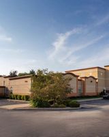 Ramada Glendale Heights Addison Area