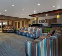 Ramada Glendale Heights Addison Area Lobby