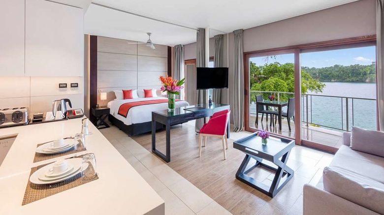 <b>Ramada Resort Port Vila Room</b>. Images powered by <a href="https://iceportal.shijigroup.com/" title="IcePortal" target="_blank">IcePortal</a>.